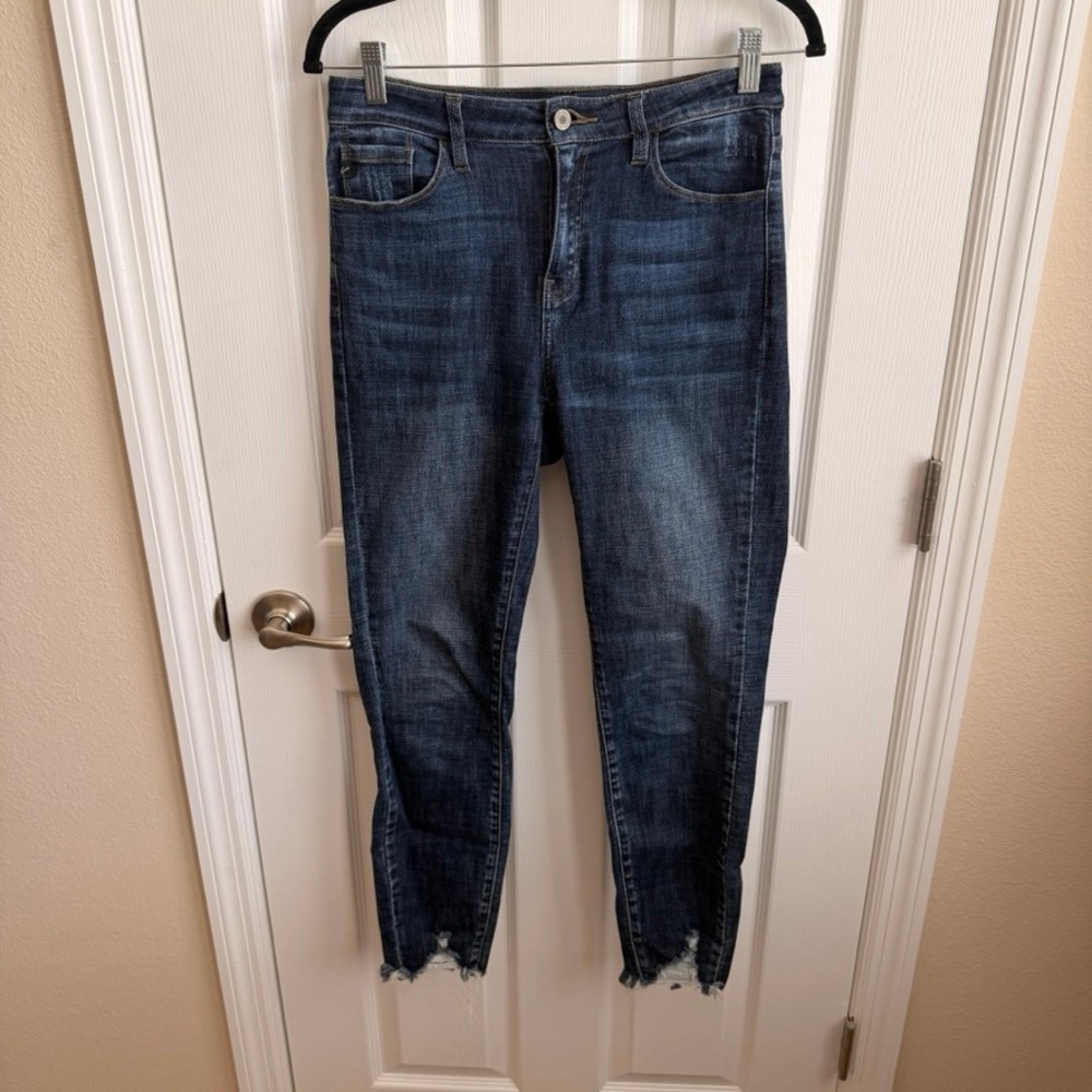 KanCan High Rise Skinny Jeans Dark Wash Distressed Frayed Step Hem Size 7/28
